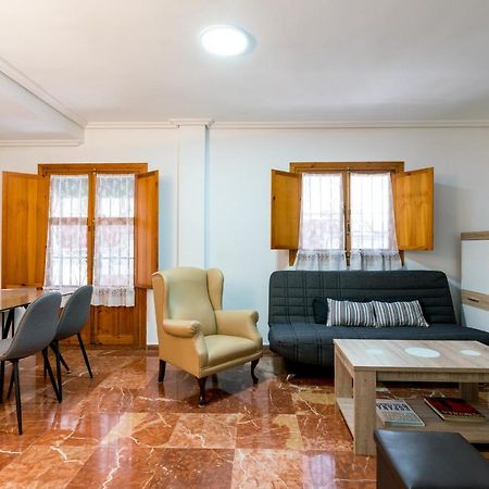 Holi-Rent Estrella Apartment Sevilla Exterior foto