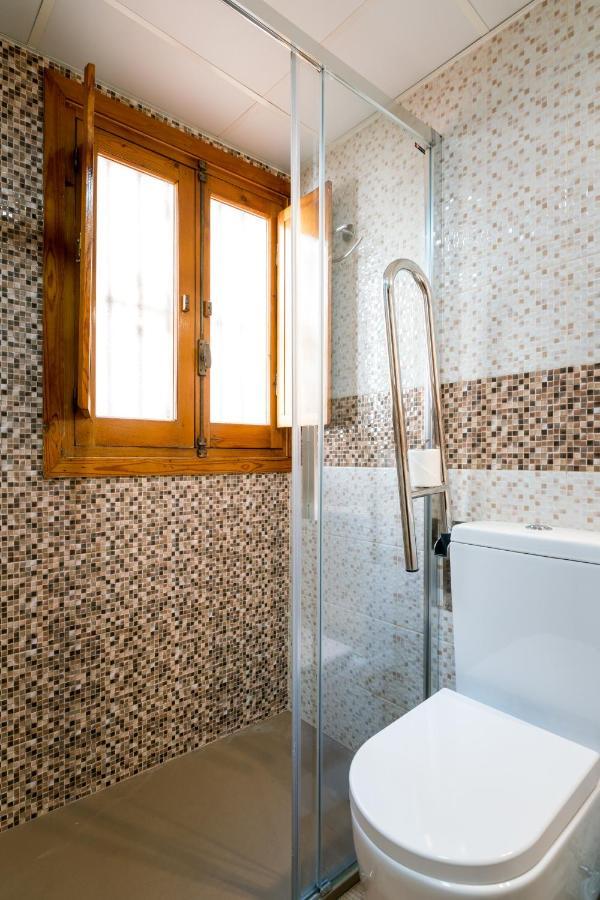 Holi-Rent Estrella Apartment Sevilla Exterior foto